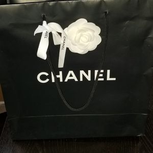 Authentic Chanel Camellia Ocase